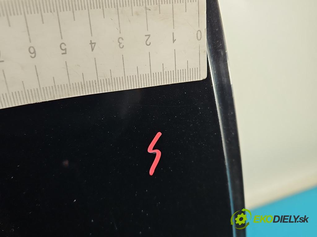 Ford Focus Mk3 2010-2018 1.6 tdci 105 hp manual 77 kW 1560 cm3 5- dveře zadní pravé  (Klika dveří ostatní)