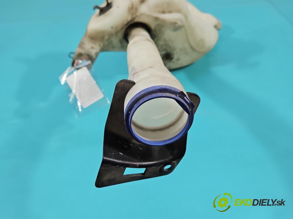 Peugeot 307 1.6 hdi 90 hp manual 66.2 kW 1560 cm3 5- nádržka tekutina: ostřikovačů 9650452280