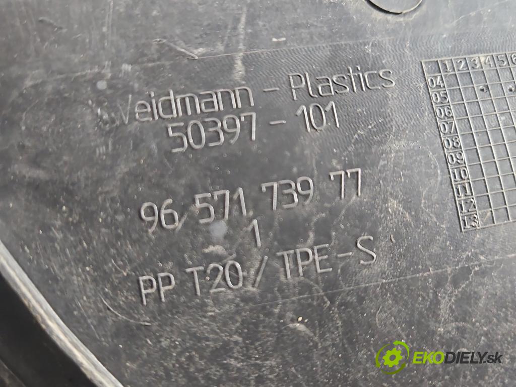 Peugeot 307 1.6 hdi 90 HP manual 66.2 kW 1560 cm3 5- torpédo 9657173977 (Torpédo (plast pod čelným sklom))