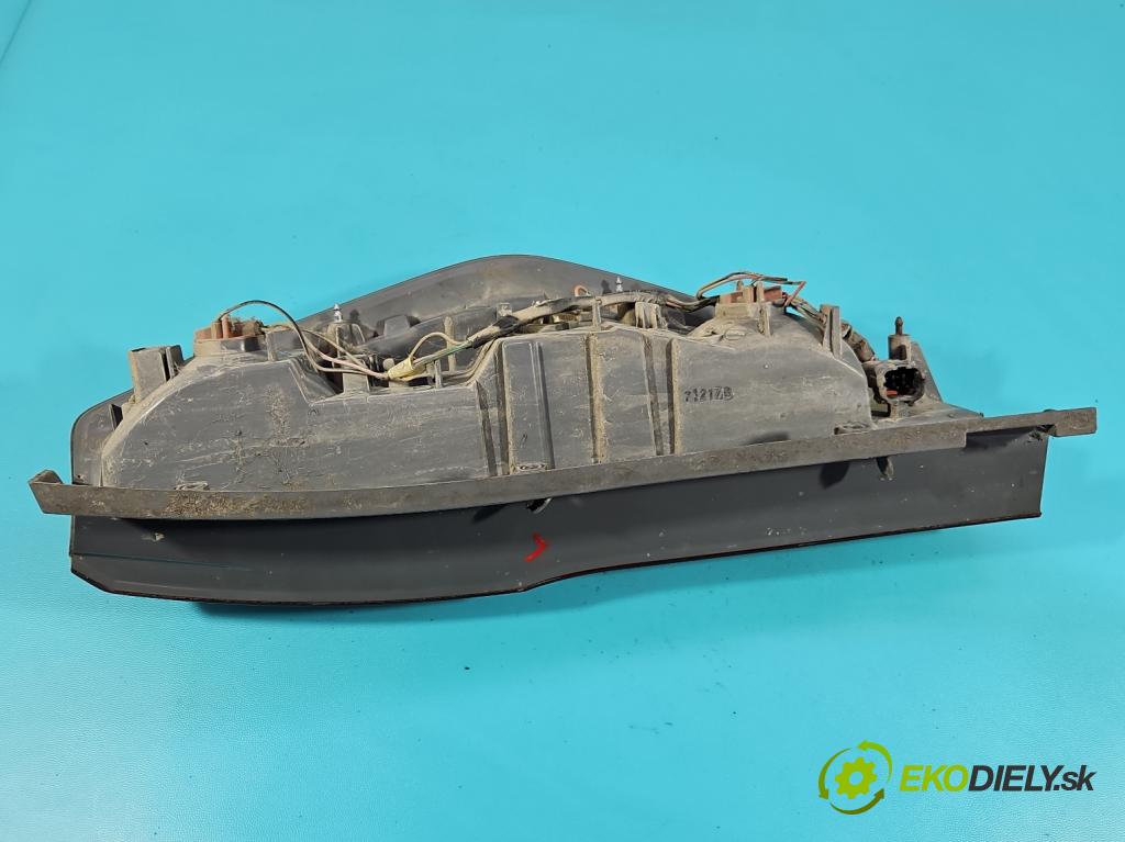 Hyundai H1 II 2007-2023 2.5 crdi 170 HP manual 125 kW 2497 cm3 5- svetlo / reflektor zadné ľavé L92401-4H0 (Kľučka dverí ostatné)