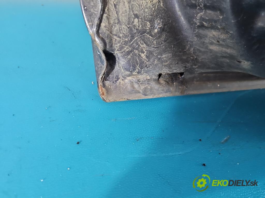 Mitsubishi Colt Z30 VI 2004-2012 1.3 16V 95 hp manual 70 kW 1332 cm3 5- dveře zadní pravé  (Klika dveří ostatní)