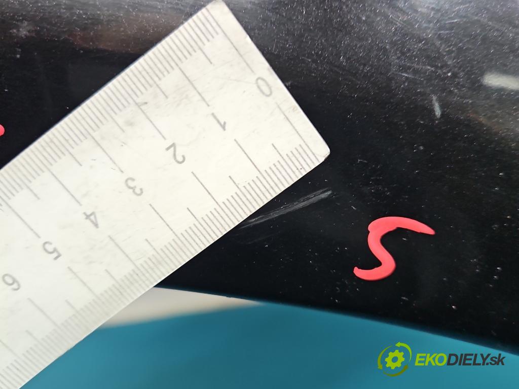 Mercedes ML W164 2005-2011 3.0 CDI V6 224hp automatic 165 kW 2987 cm3 5- blatník predné pravý  (Kľučka dverí ostatné)