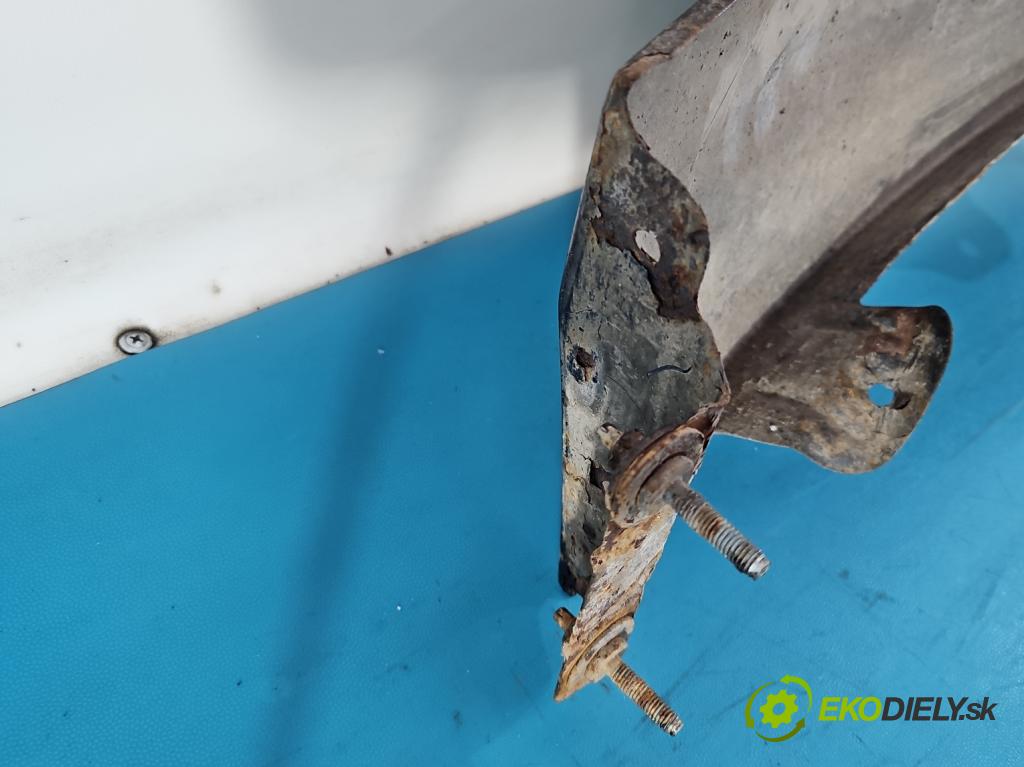 Mercedes ML W164 2005-2011 3.0 CDI V6 224 hp automatic 165 kW 2987 cm3 5- blatnik přední pravý  (Klika dveří ostatní)