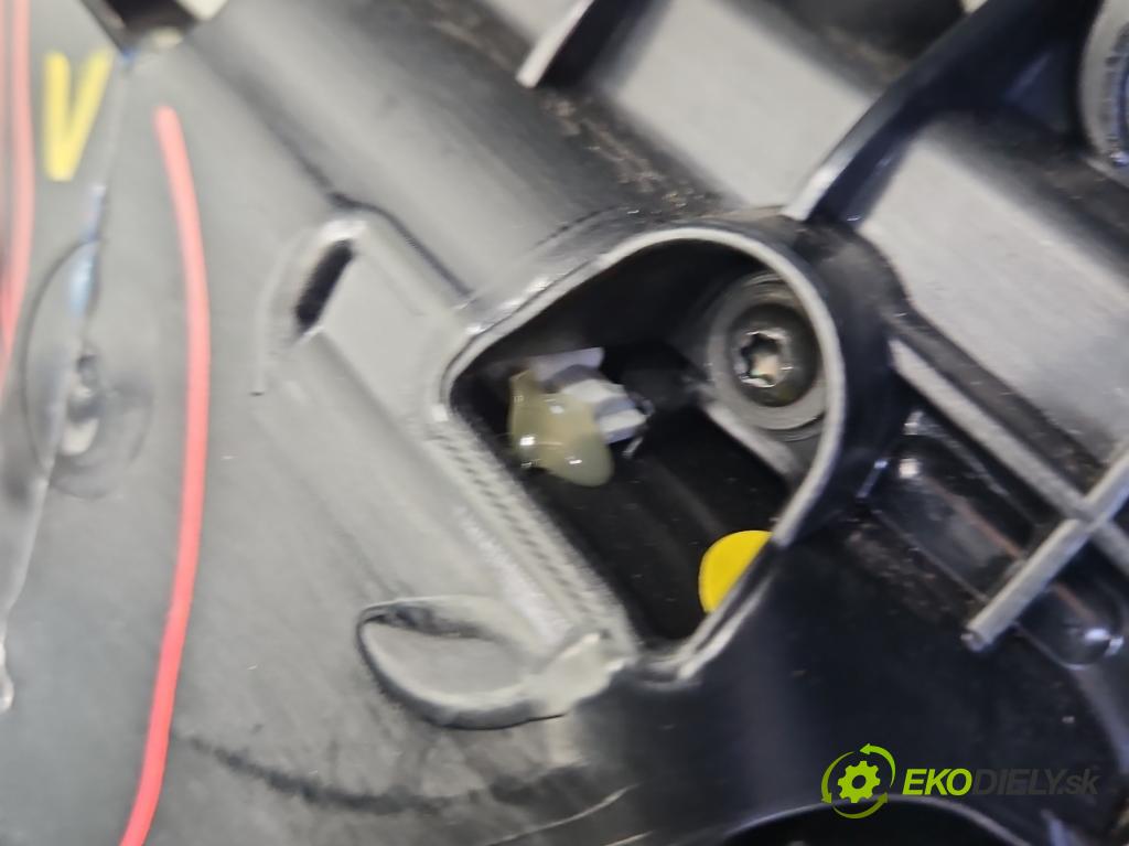 Audi Q7 2015- 3.0 TFSI 333KM: automatic 245 kW 2995 cm3 5- Tapacír: dveře zadní levé 4M0867305G