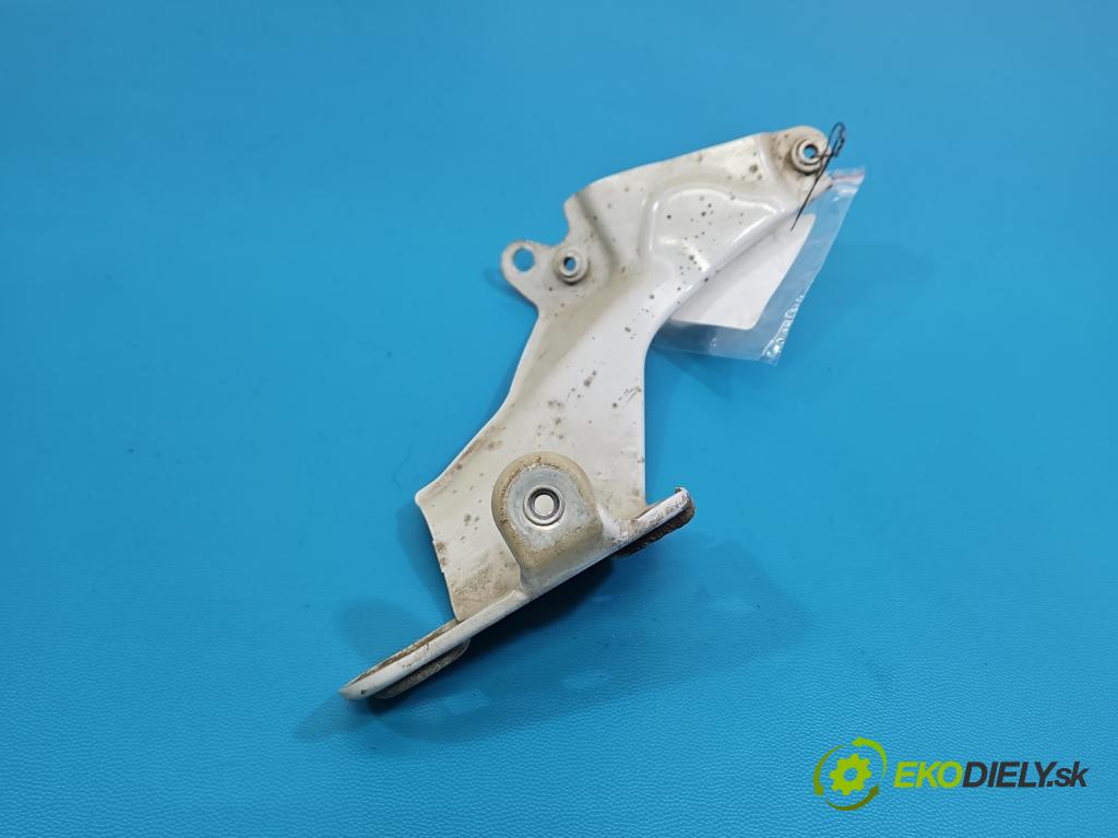 Skoda Octavia IV 2019- 2.0 TDI 116 hp manual 85 kW 1968 cm3 5- Upevnění: 5E3821227