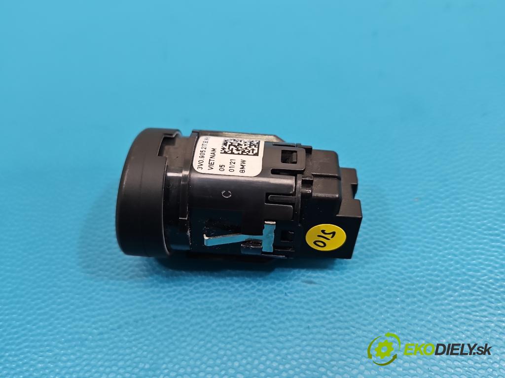 Skoda Octavia IV 2019- 2.0 TDI 116 HP manual 85 kW 1968 cm3 5- prepínač ostatné 3V0905217B