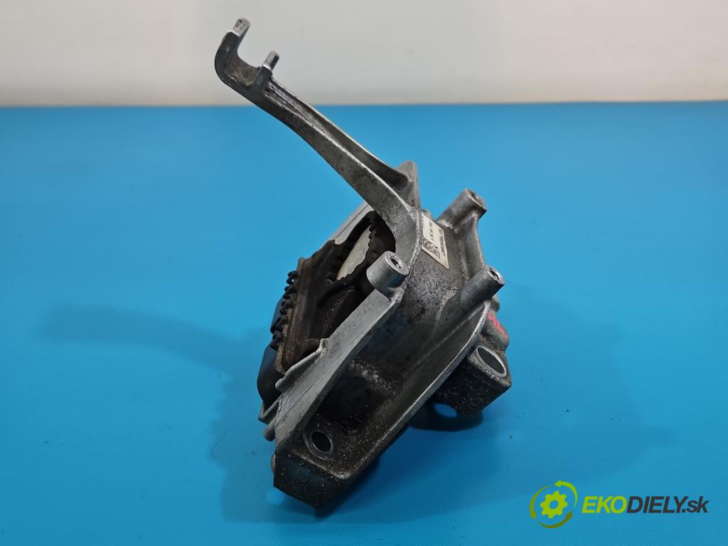 Skoda Octavia IV 2019- 2.0 TDI 116 HP manual 85 kW 1968 cm3 5- airbag motora 5WA199262H (Držiak motora)