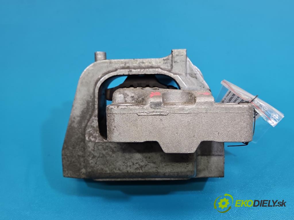 Skoda Octavia IV 2019- 2.0 TDI 116 HP manual 85 kW 1968 cm3 5- airbag motora 5WA199262H (Držiak motora)