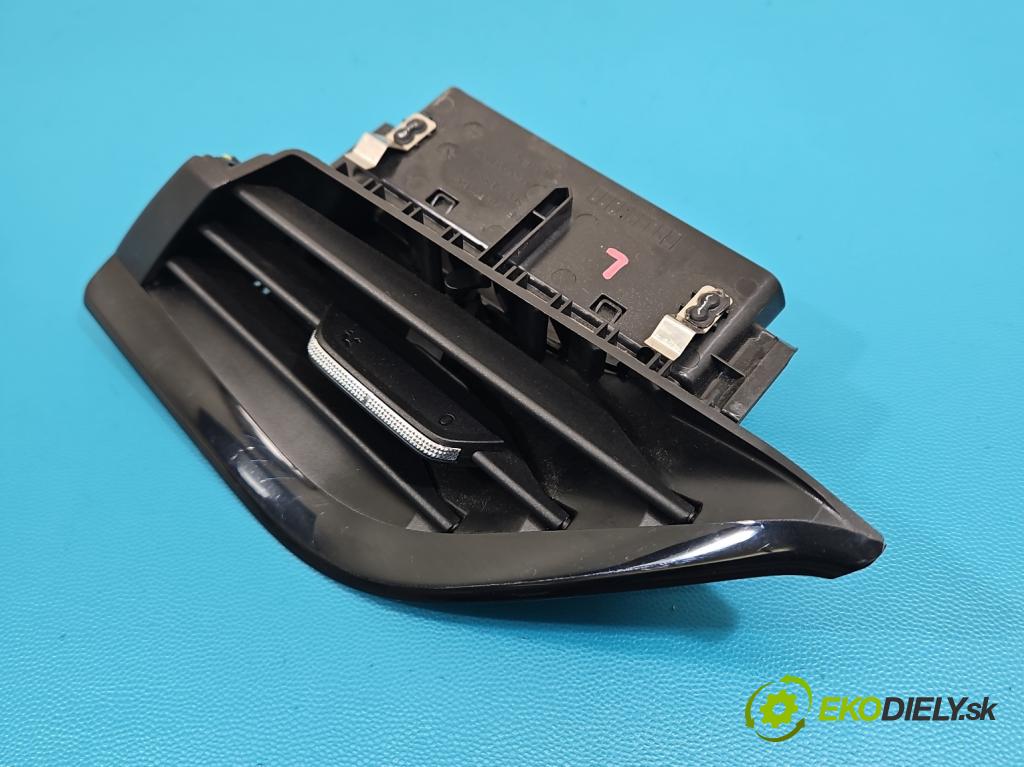 Skoda Octavia IV 2019- 2.0 TDI 116 hp manual 85 kW 1968 cm3 5- Mřížka: topení 5E4819701B