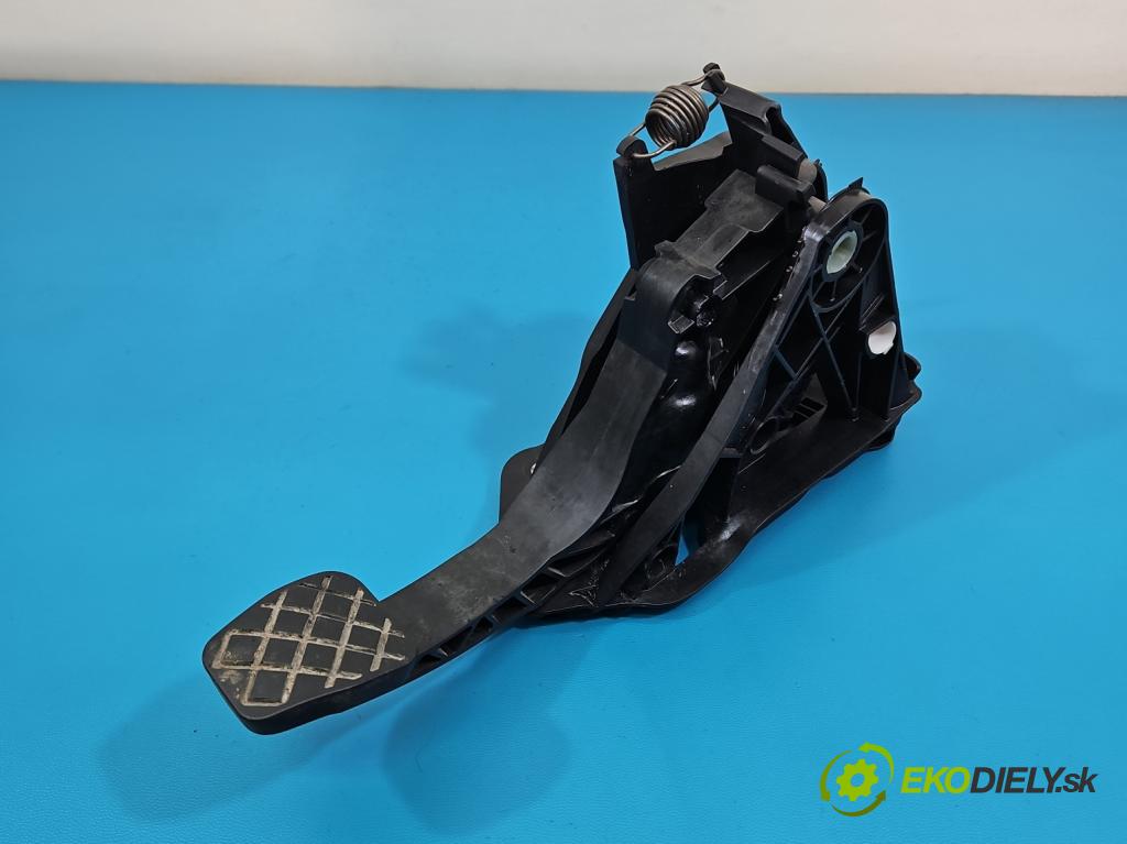 Skoda Octavia IV 2019- 2.0 TDI 116 hp manual 85 kW 1968 cm3 5- pedály 5Q1721059HG