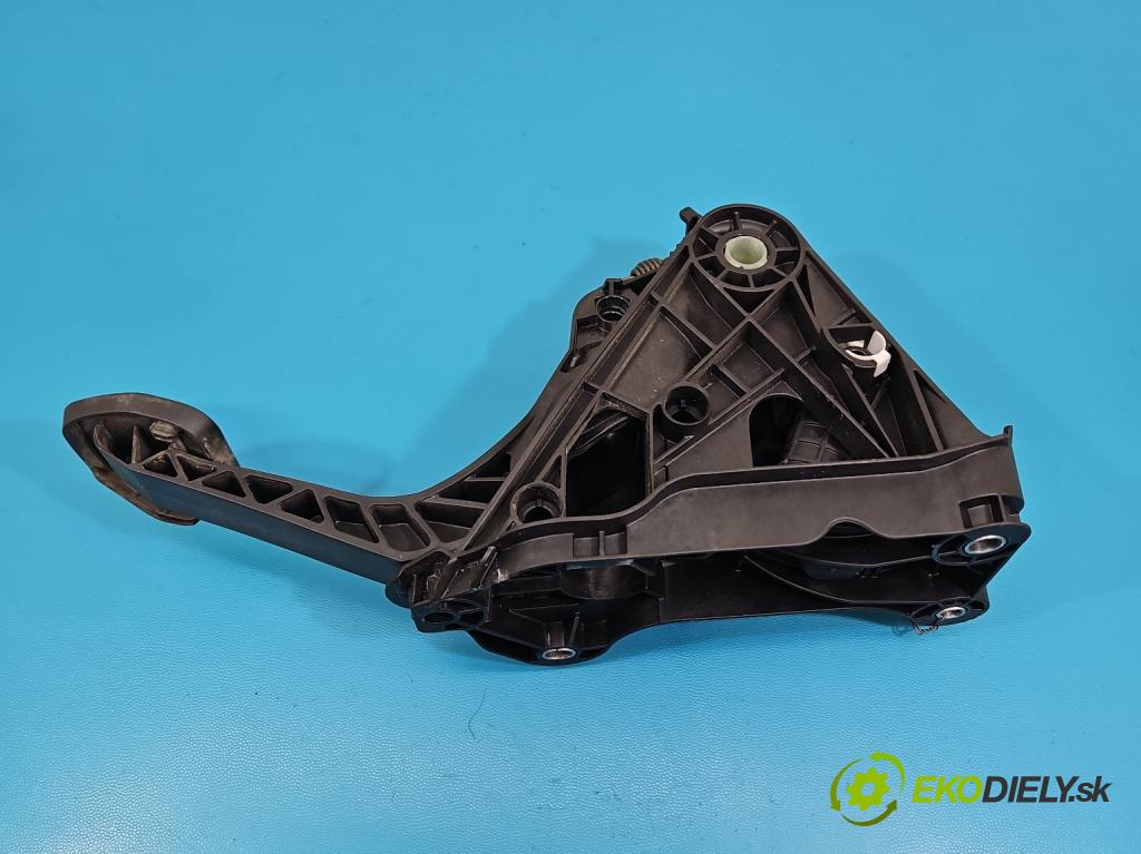 Skoda Octavia IV 2019- 2.0 TDI 116 hp manual 85 kW 1968 cm3 5- pedály 5Q1721059HG