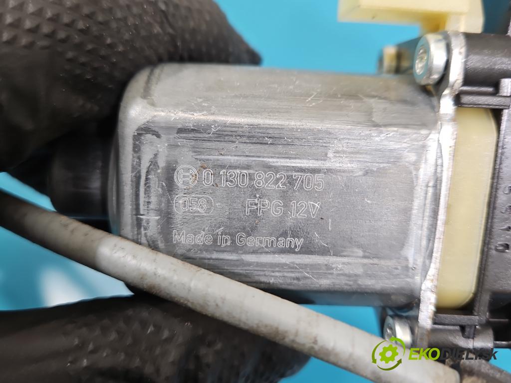 Audi Q7 2015- 3.0 TFSI CRE: 333KM: automatic 245 kW 2995 cm3 5- mechanizmus okna zadné pravý 4M0839462A