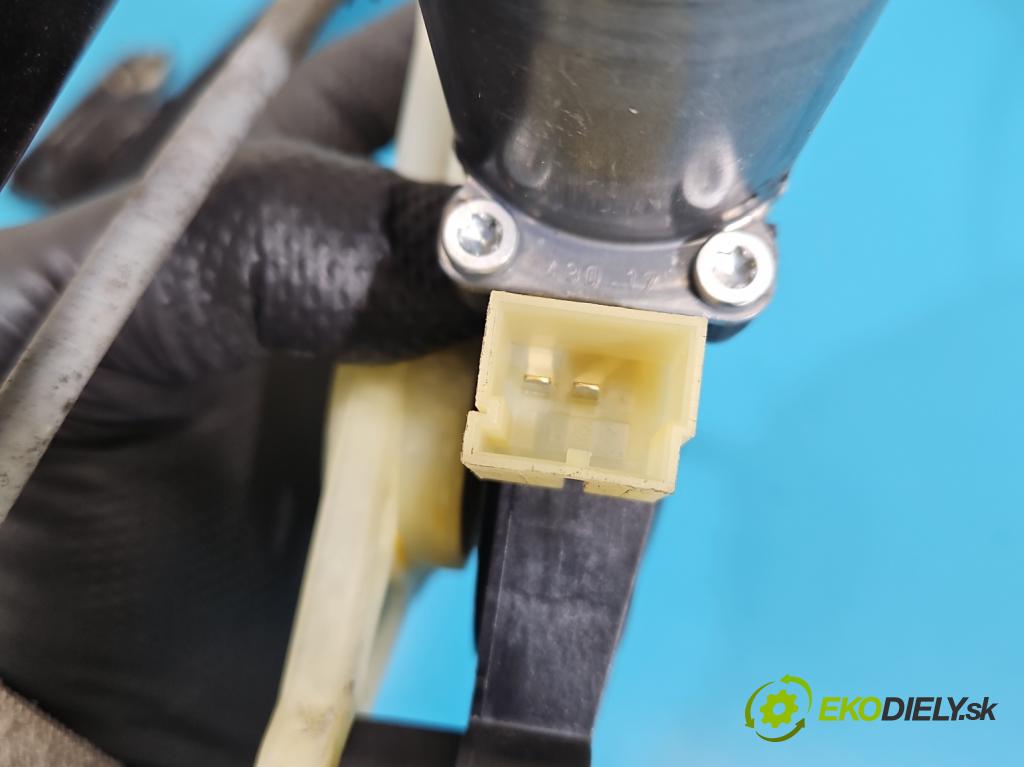 Audi Q7 2015- 3.0 TFSI CRE: 333KM: automatic 245 kW 2995 cm3 5- mechanizmus okna zadné pravý 4M0839462A