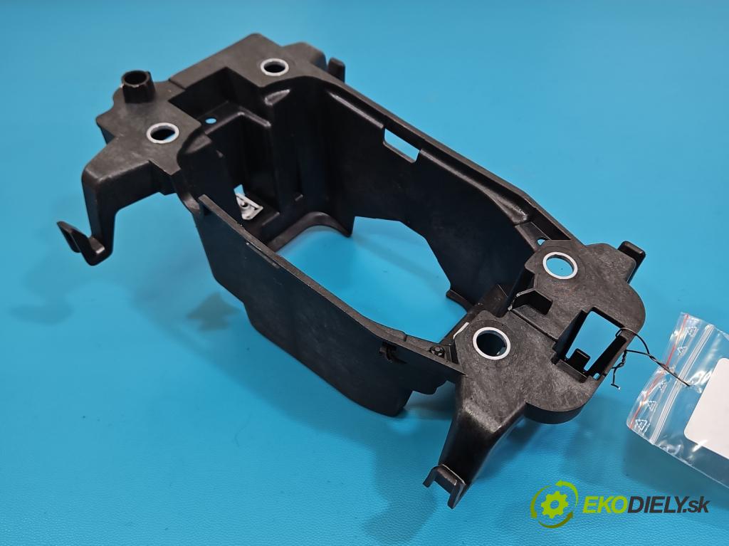 Skoda Octavia IV 2019- 2.0 TDI 116 hp manual 85 kW 1968 cm3 5- kryt plastová 5E4863233