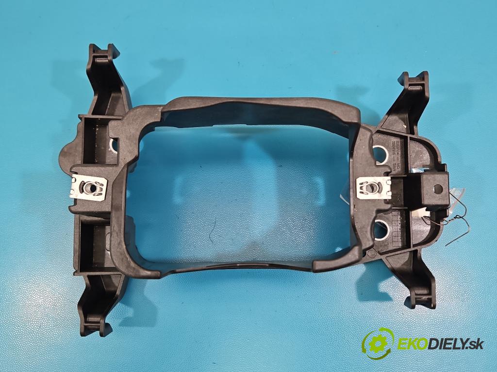 Skoda Octavia IV 2019- 2.0 TDI 116 HP manual 85 kW 1968 cm3 5- kryt plast 5E4863233