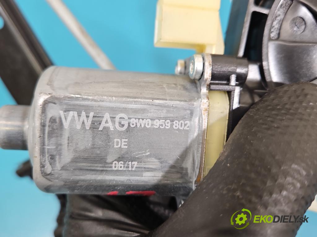 Audi Q7 2015- 3.0 TFSI CRE: 333KM: automatic 245 kW 2995 cm3 5- mechanizmus okna zadné ľavý 4M0839461A