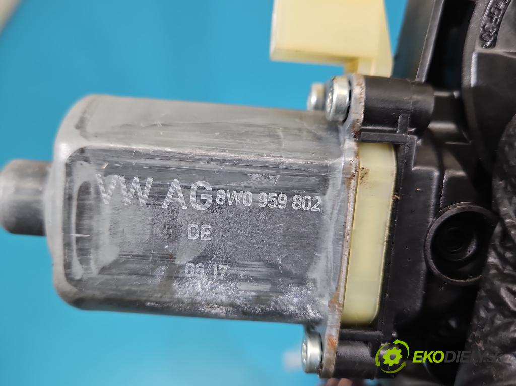 Audi Q7 2015- 3.0 TFSI CRE: 333KM: automatic 245 kW 2995 cm3 5- mechanizmus okna predné ľavý 4M0837461A