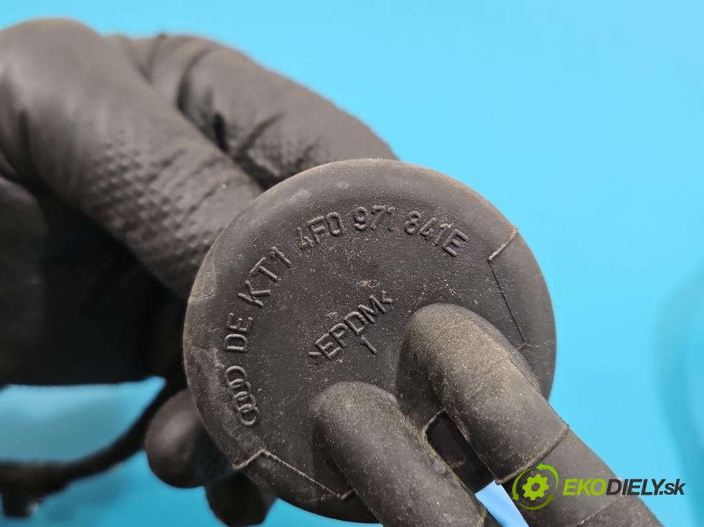 Audi Q7 2015- 3.0 TFSI CRE: 333KM: automatic 245 kW 2995 cm3 5- Zväzok: dvere predné vľavo: 4M0971029JN