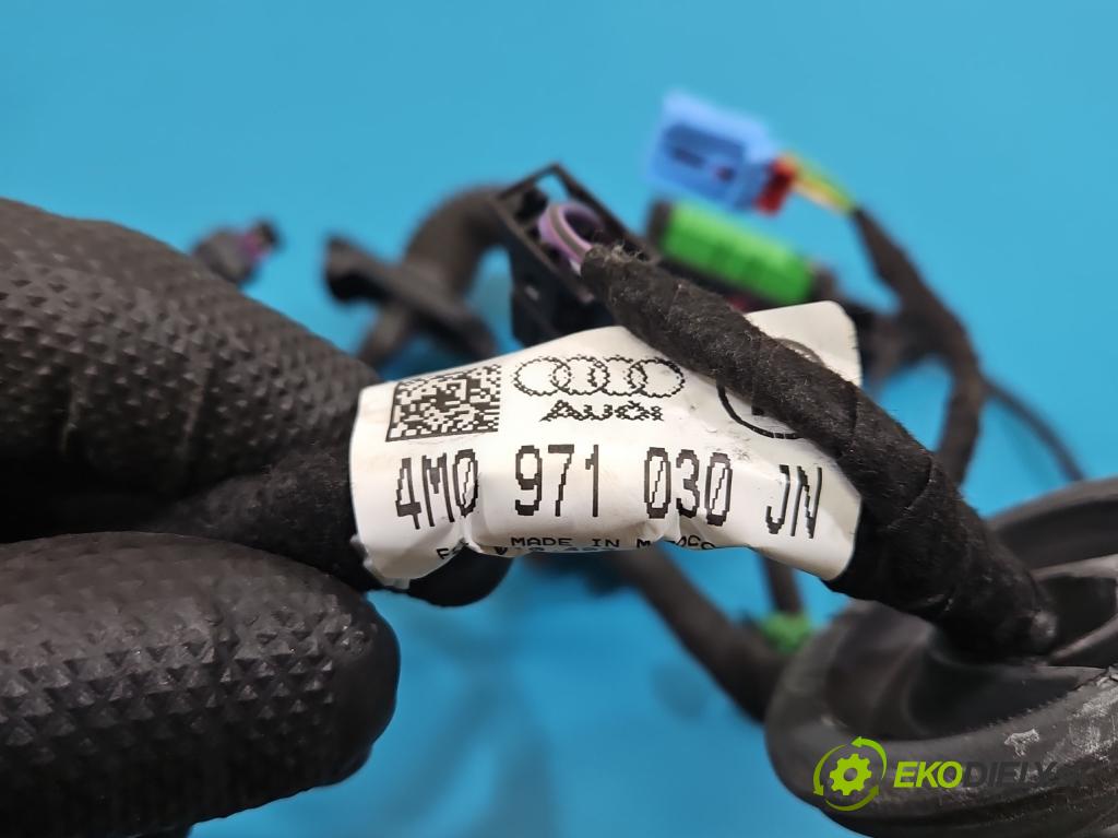 Audi Q7 2015- 3.0 TFSI CRE: 333KM: automatic 245 kW 2995 cm3 5- Zväzok: dvere predné pravých 4M0971030JN