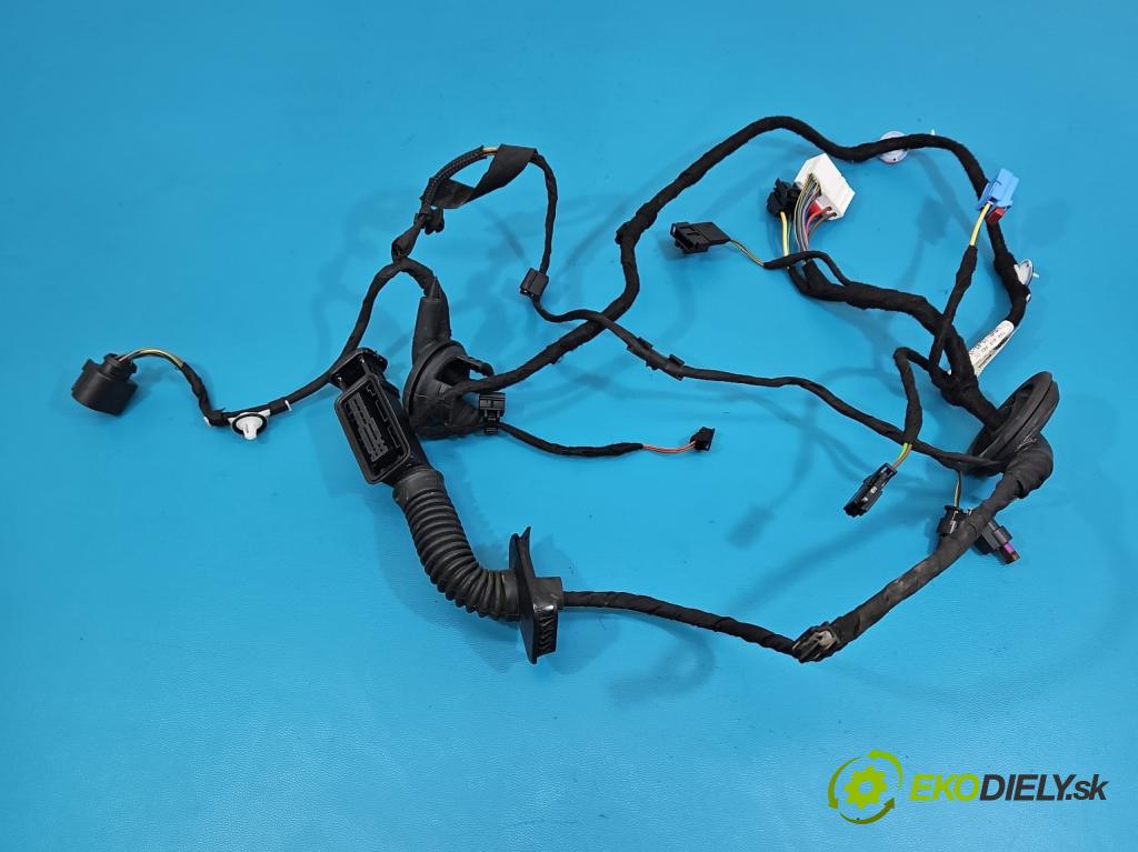 Audi Q7 2015- 3.0 TFSI CRE: 333KM: automatic 245 kW 2995 cm3 5- Zväzok: dvere zadné pravých