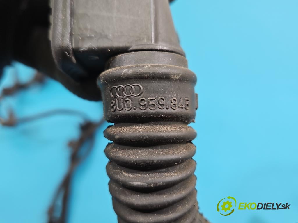 Audi Q7 2015- 3.0 TFSI CRE: 333KM: automatic 245 kW 2995 cm3 5- Zväzok: dvere zadné pravých