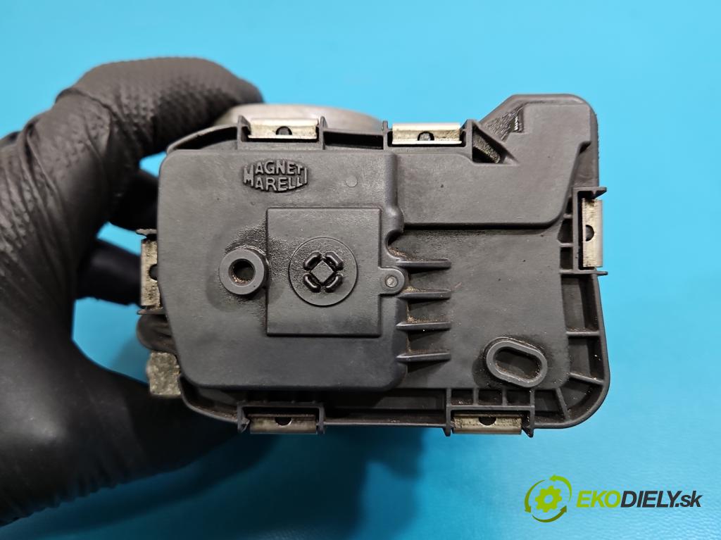 Vw Golf VII 2012-2020 1.2 TSI 86 HP manual 63 kW 1197 cm3 5- klapka 03F133062B (Škrtiaca klapka)