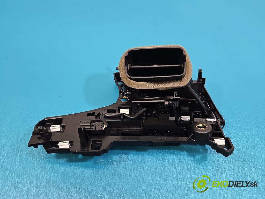 Audi Q7 2015- 3.0 TFSI 333KM: automatic 245 kW 2995 cm3 5- Mřížka: topení 4M1820901AN