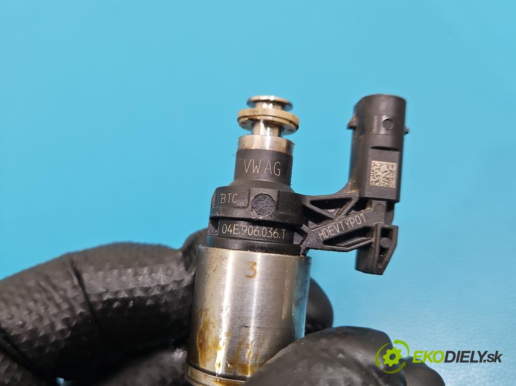 Vw Golf VII 2012-2020 1.2 TSI 86 HP manual 63 kW 1197 cm3 5- vstrek 0261500374 (Vstrekovač paliva)