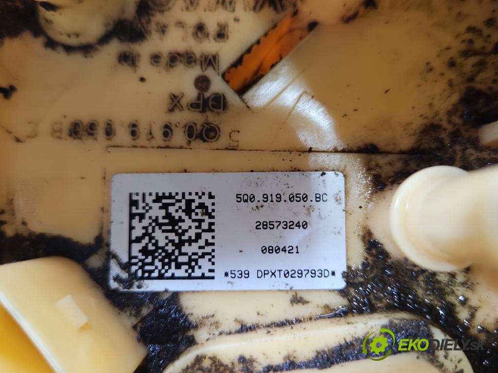 Skoda Octavia IV 2019- 2.0 TDI 116 HP manual 85 kW 1968 cm3 5- čerpadlo palivo 5Q0919050BC