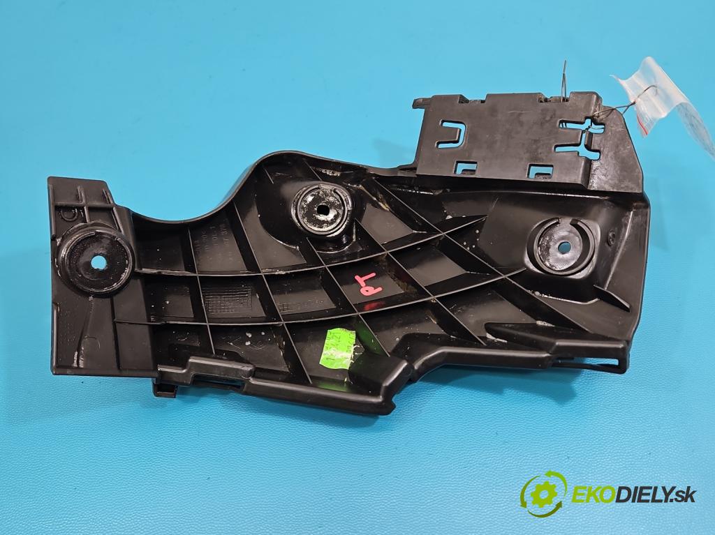 Skoda Octavia IV 2019- 2.0 TDI 116 HP manual 85 kW 1968 cm3 5- Boty: nárazník zadné pravý 5E6807378