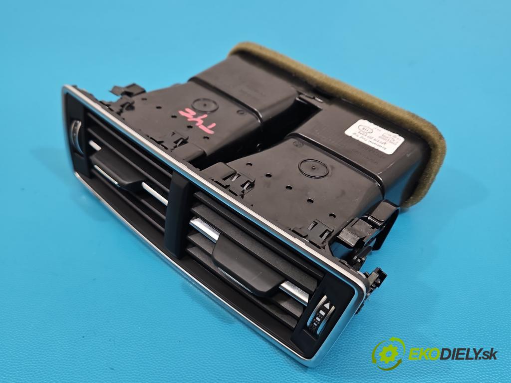 Audi Q7 2015- 3.0 TFSI 333KM: automatic 245 kW 2995 cm3 5- Mřížka: topení 4M0819203C