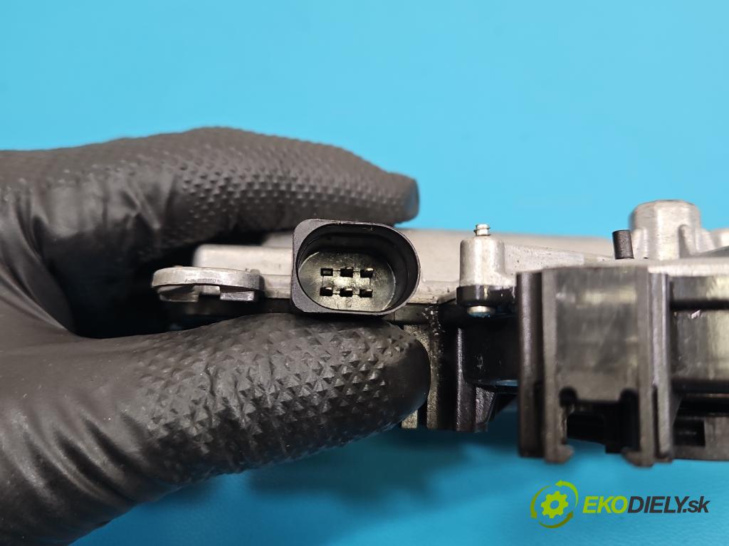 Audi Q7 2015- 3.0 TFSI CRE: 333KM: automatic 245 kW 2995 cm3 5- zámok kufrové dvere zadné 4M0827887B