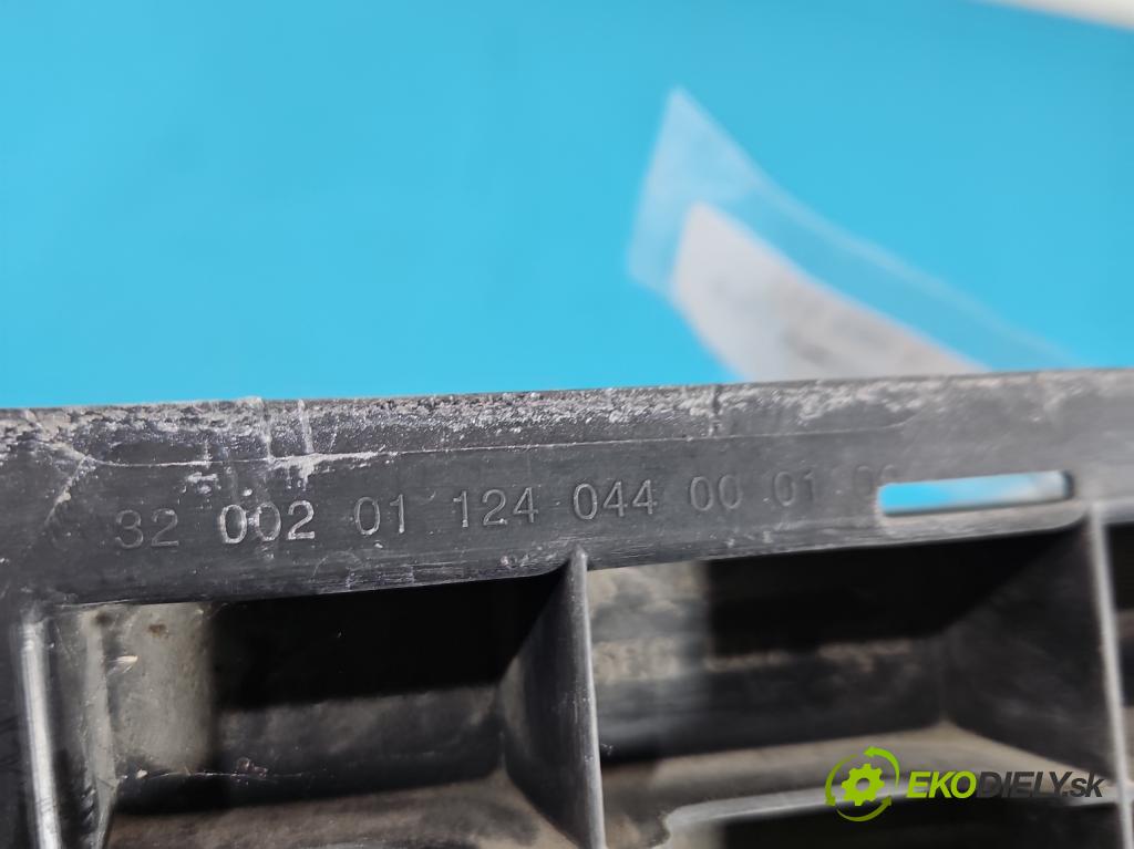 Skoda Octavia IV 2019- 2.0 TDI 116 HP manual 85 kW 1968 cm3 5- Boty: ostatné 3200201124