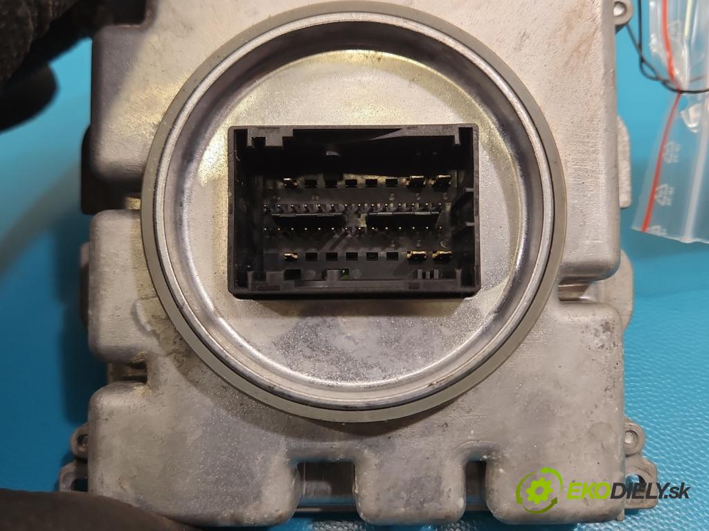 Audi Q7 2015- 3.0 TFSI CRE: 333KM: automatic 245 kW 2995 cm3 5- modul lampy: 7PP941572AB