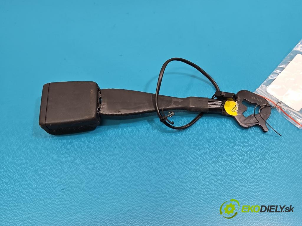 Audi Q7 2015- 3.0 TFSI CRE 333KM: automatic 245 kW 2995 cm3 5- stěna bezpečnost přední pravý 4M0857755E