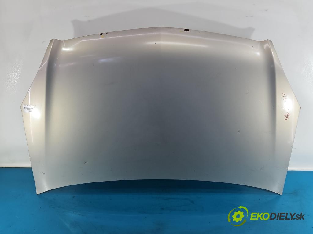 Opel Zafira B 2005-2014 1.9 cdti 120 hp manual 88 kW 1910 cm3 5- kapota přední 