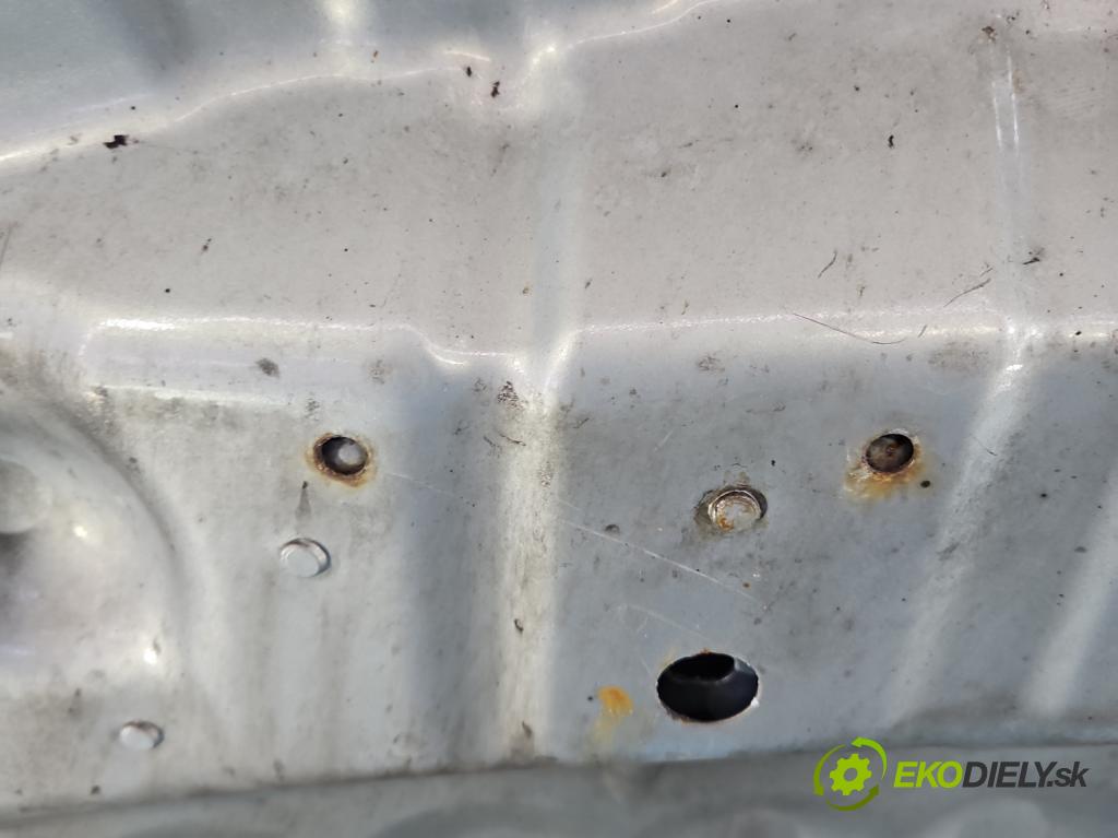 Opel Zafira B 2005-2014 1.9 cdti 120 HP manual 88 kW 1910 cm3 5- kapota predná