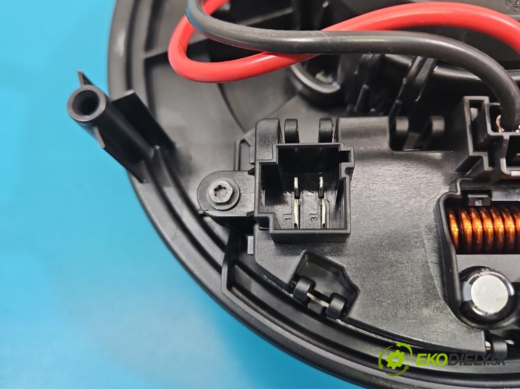 Skoda Octavia IV 2019- 2.0 TDI 116 HP manual 85 kW 1968 cm3 5- ventilátor vzduchu 5WB819015