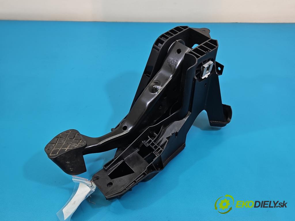 Skoda Octavia IV 2019- 2.0 TDI 116 hp manual 85 kW 1968 cm3 5- pedály 5Q1721058EH