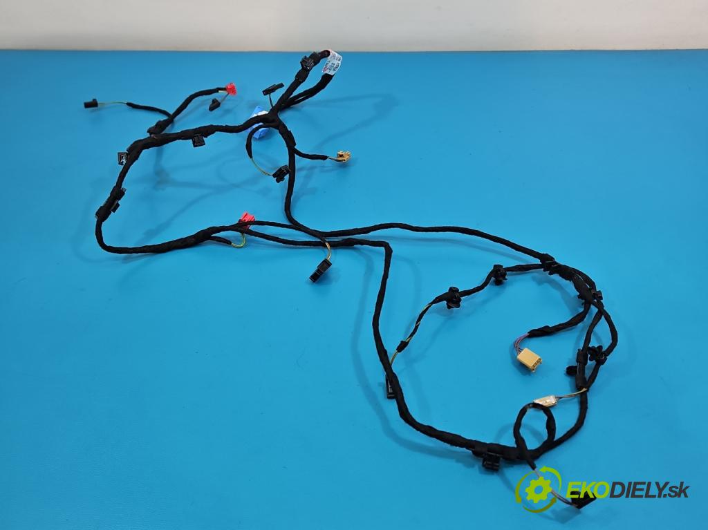 Audi Q7 2015- 3.0 TFSI CRE: 333KM: automatic 245 kW 2995 cm3 5- Zväzok: dvere predné pravých 4M0971036CL