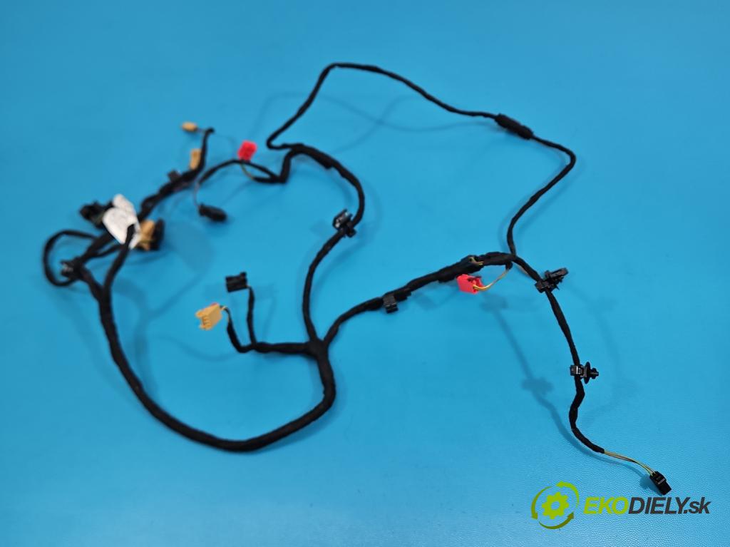 Audi Q7 2015- 3.0 TFSI CRE: 333KM: automatic 245 kW 2995 cm3 5- Zväzok: dvere zadné vľavo: 4M0971693Q