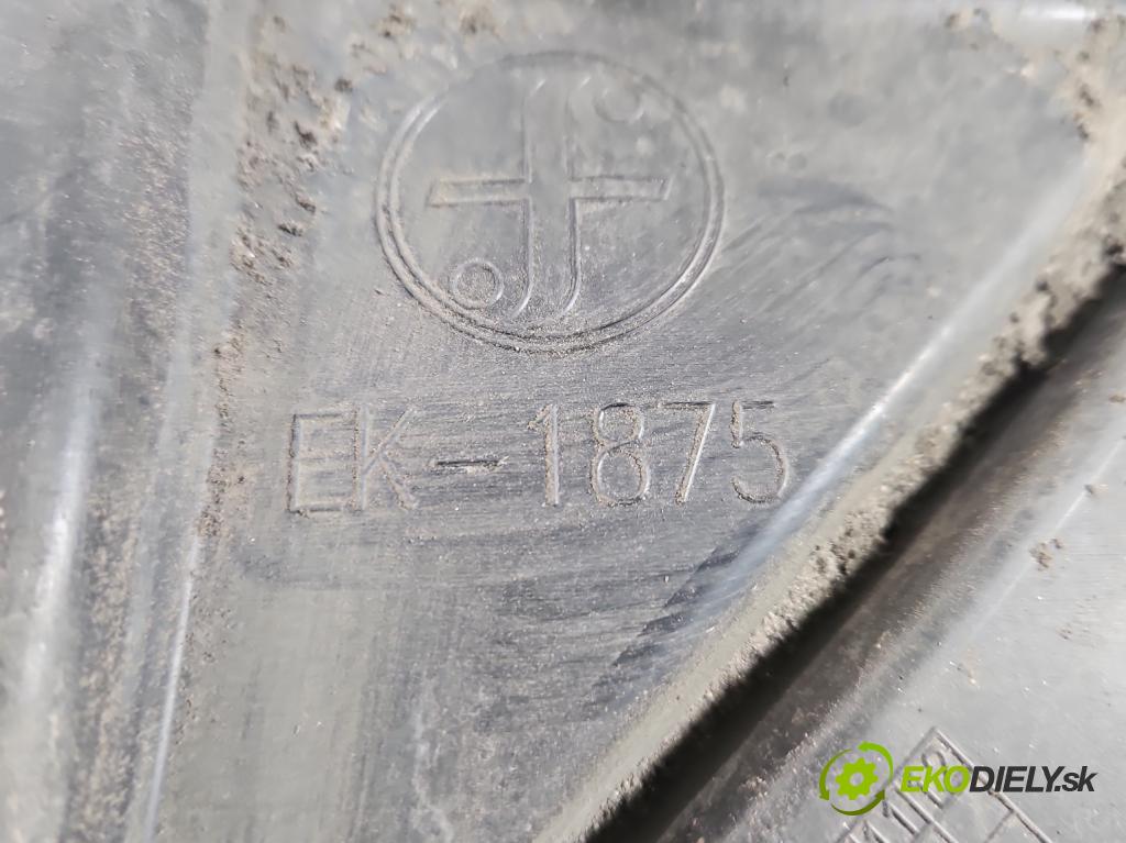 Toyota Corolla E16/E18  2013-2019 1.6 16V 132  HP manual 97 kW 1598 cm3 4- Blatník: predné pravé