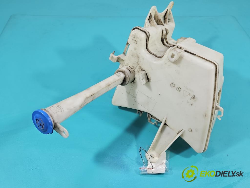 Toyota Corolla E16/E18  2013-2019 1.6 16V 132  HP manual 97 kW 1598 cm3 4- nádržka tekutina: ostrekovačov 