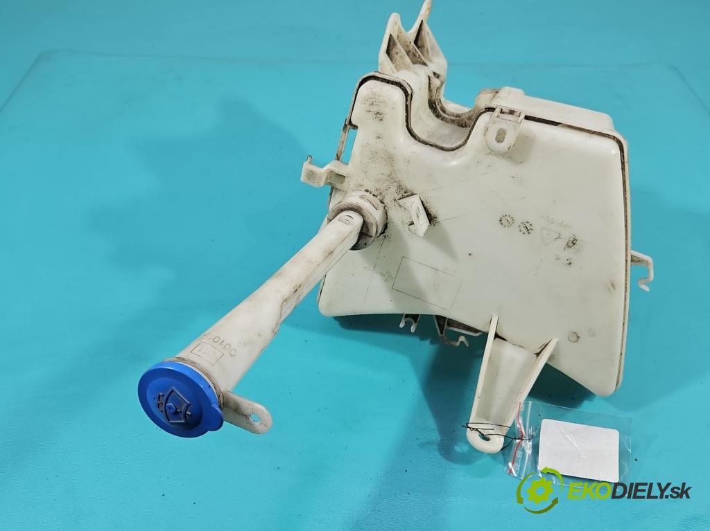 Toyota Corolla E16/E18  2013-2019 1.6 16V 132  HP manual 97 kW 1598 cm3 4- nádržka tekutina: ostrekovačov