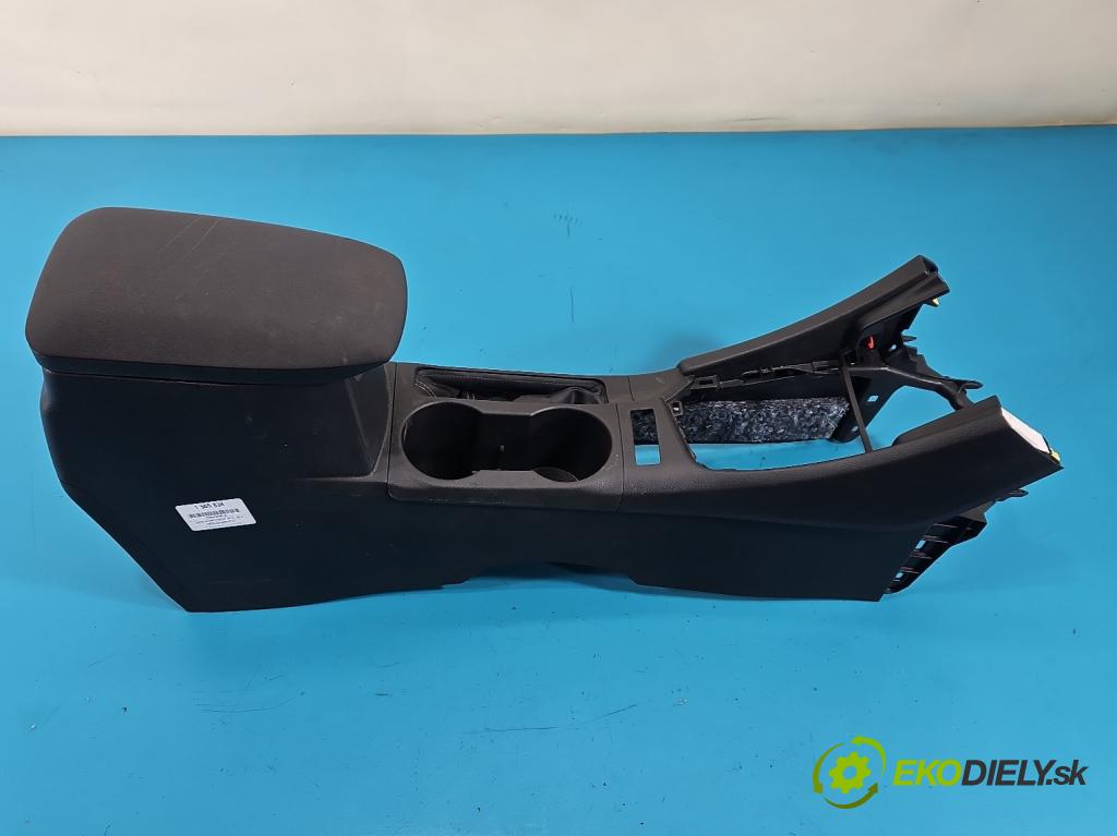 Toyota Corolla E16/E18  2013-2019 1.6 16V 132 hp manual 97 kW 1598 cm3 4- loketní opěrka 58910-02350 (Loketní opěrka)