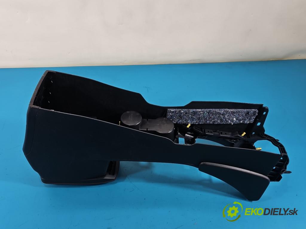 Toyota Corolla E16/E18  2013-2019 1.6 16V 132 hp manual 97 kW 1598 cm3 4- loketní opěrka 58910-02350 (Loketní opěrka)