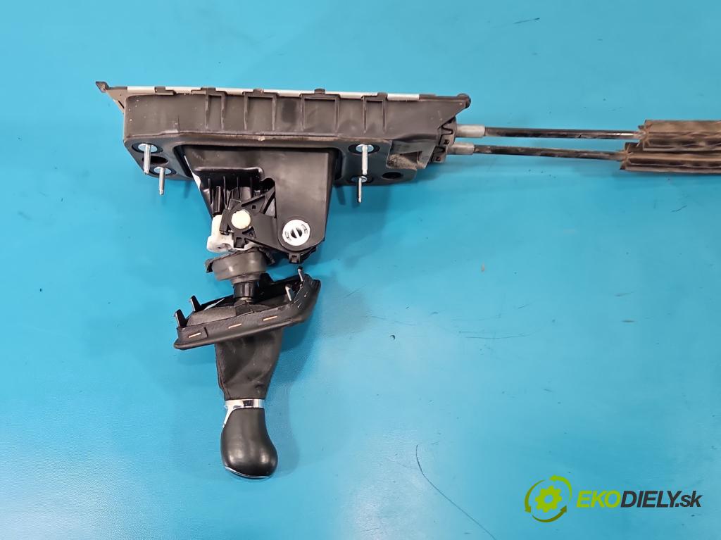 Skoda Octavia IV 2019- 2.0 TDI 116 hp manual 85 kW 1968 cm3 5- kulisa změny stupňová 5ED711061A (Řadicí páka (kulisa) )