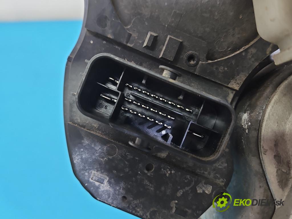 Skoda Octavia IV 2019- 2.0 TDI 116 HP manual 85 kW 1968 cm3 5- servo brzdové 5WB614105AB