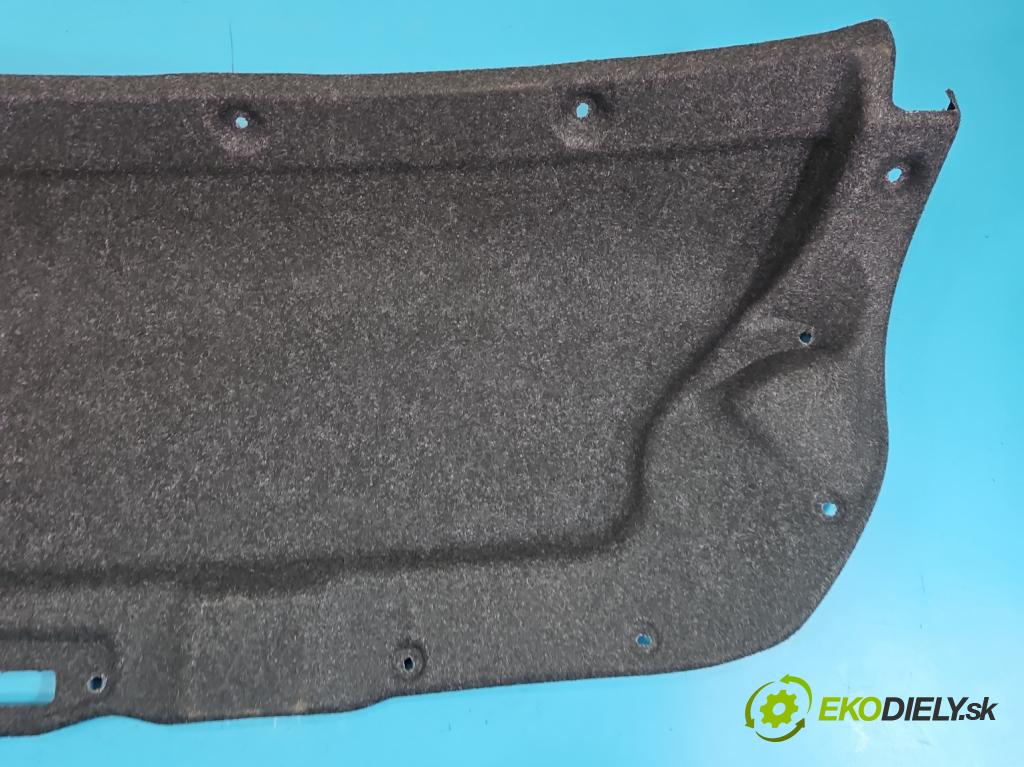 Toyota Corolla E16/E18  2013-2019 1.6 16V 132 hp manual 97 kW 1598 cm3 4- Tapacír: kufrových dveří