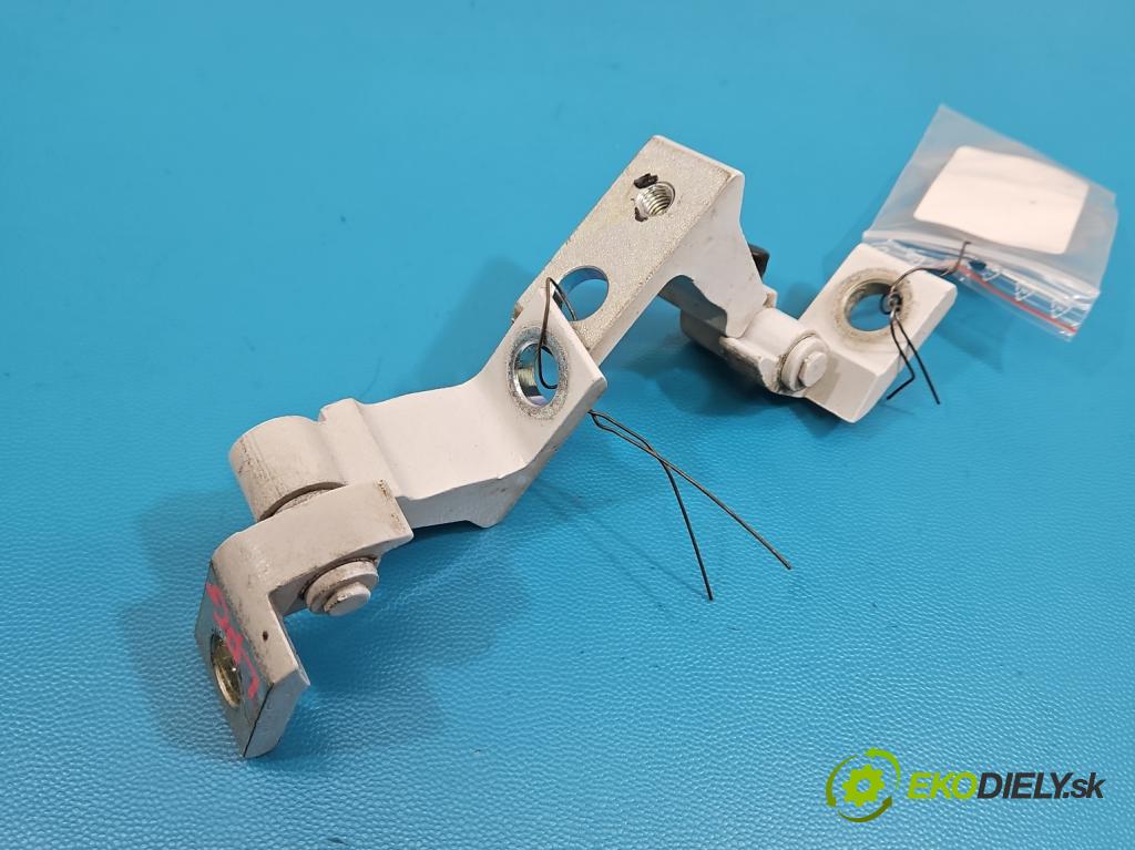 Skoda Octavia IV 2019- 2.0 TDI 116 HP manual 85 kW 1968 cm3 5- Závěs: dvere predné ľavý 8X0831403F